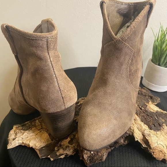 Host Pick 🎉ASH Jalouse Ankle Boots 💕 - Picture 11 of 16